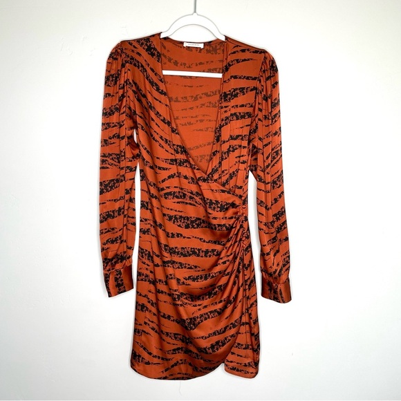 Anine Bing‎ Silk Wrap Penelope Dress XS Tiger Stripe Orange Long Sleeve Stars - Picture 5 of 16